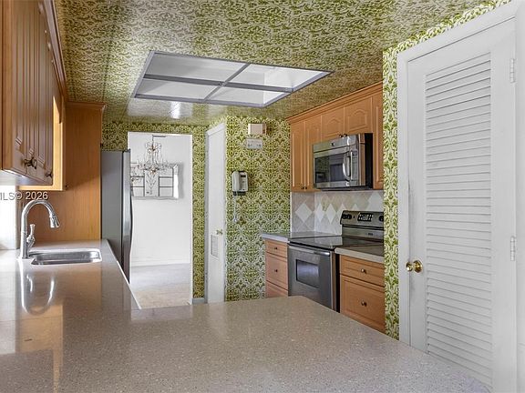 3rd image of 14435 Tabebuia Ln