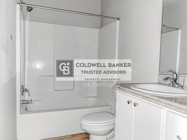 2406 Fir Ave — Photo 13
