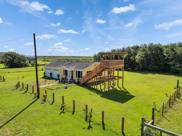 1222 Madison Ave, Pt Bolivar, TX 77650