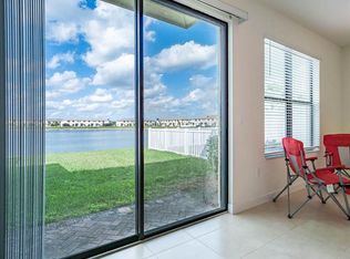 10032 W Villa Cir, Vero Beach, FL 32966