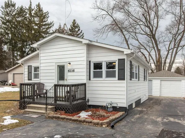 6116 246th AVENUE, Salem, WI 53168