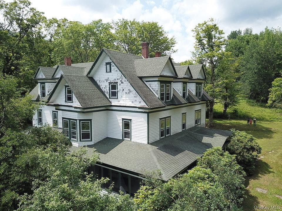 1st image of 109 Mary Smith Hill Road