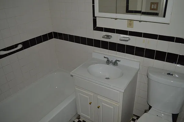 Rented by Proper Real Estate, LLC | media 13