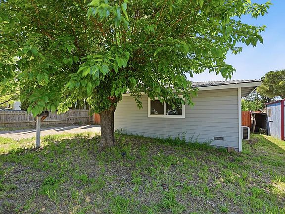 2nd image of 3723 Buckeye Street