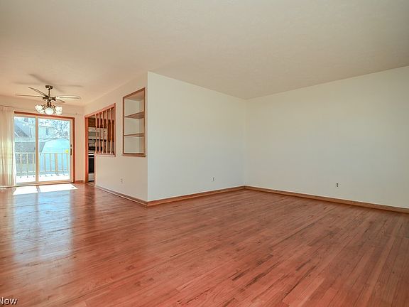 4th image of 30224 Regent Rd