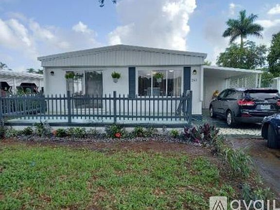 2nd image of 261 Club House Cir #102