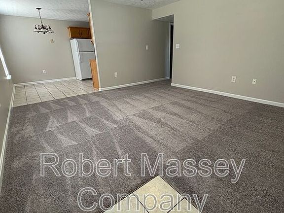 5th image of 230 Highland Blvd APT 2