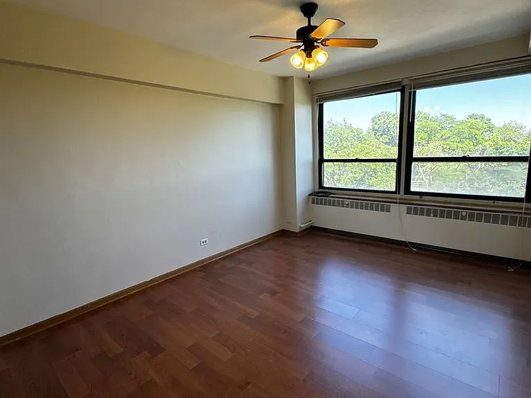 4180 Marine Terrace Apartments — Photo 84