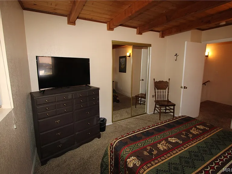 774 Summit Blvd #B — Photo 14
