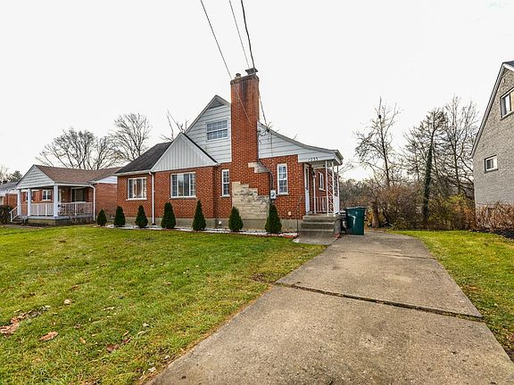 3rd image of 1033 Archland Dr
