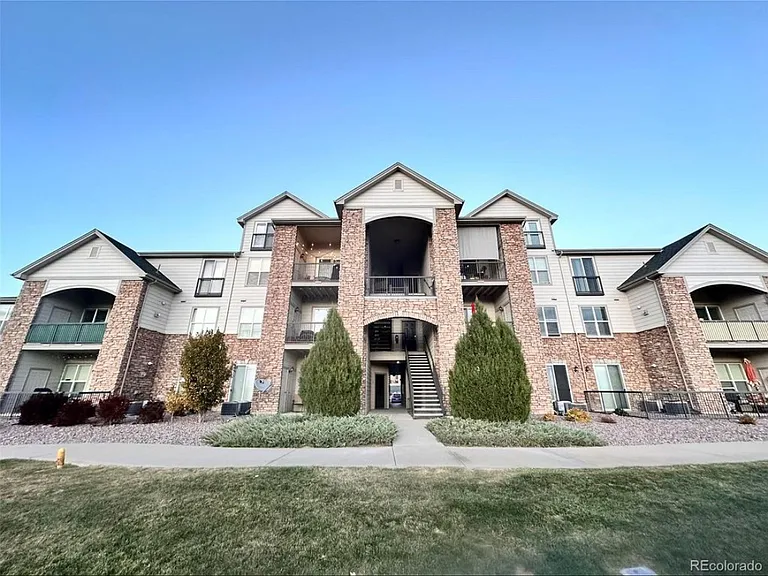 7292 S Blackhawk St #2105 — Photo 18