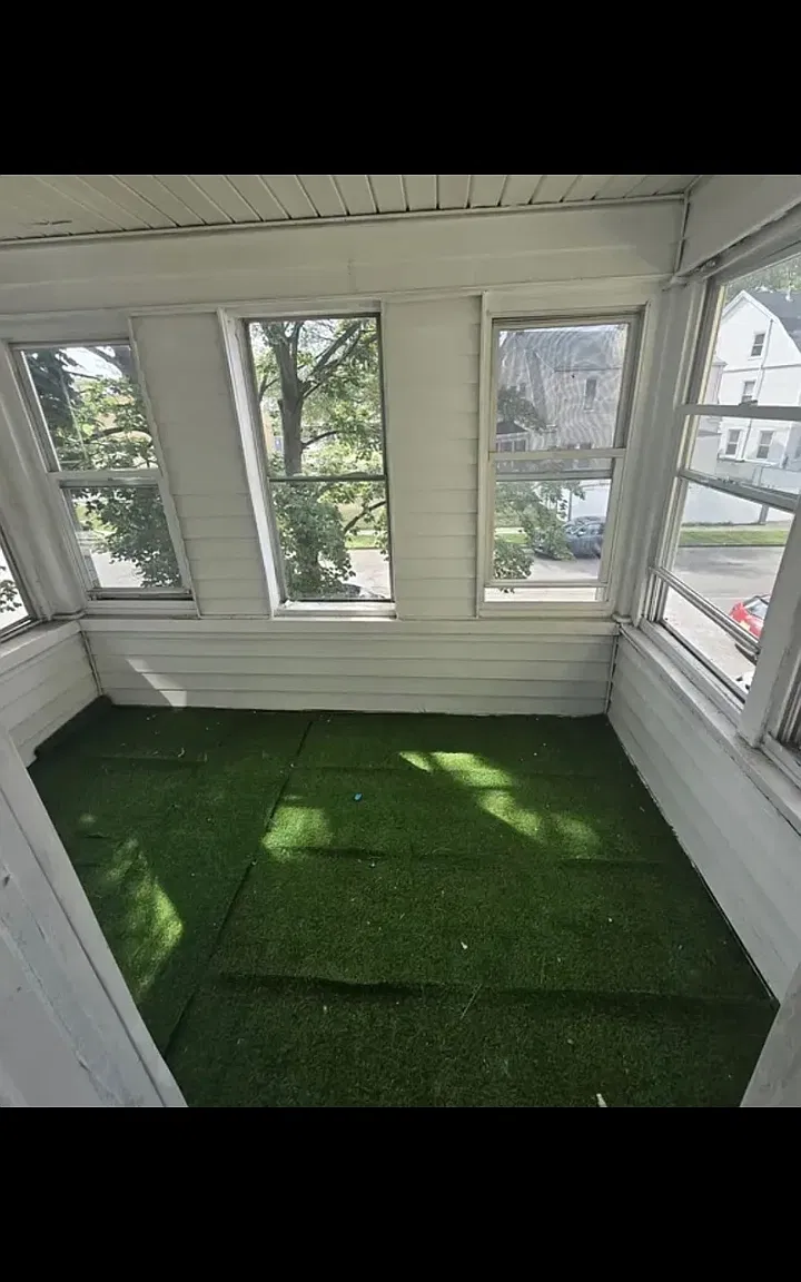 3 bed, $2,195 — Photo 4