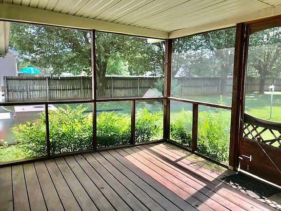 3rd image of 1324 Wrightford Dr