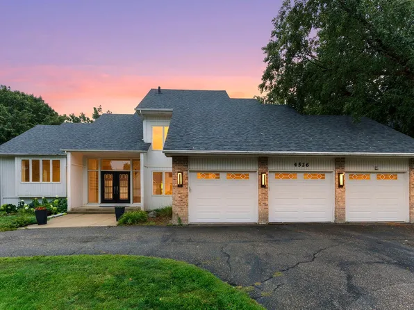 4526 137th St W, Apple Valley, MN 55124
