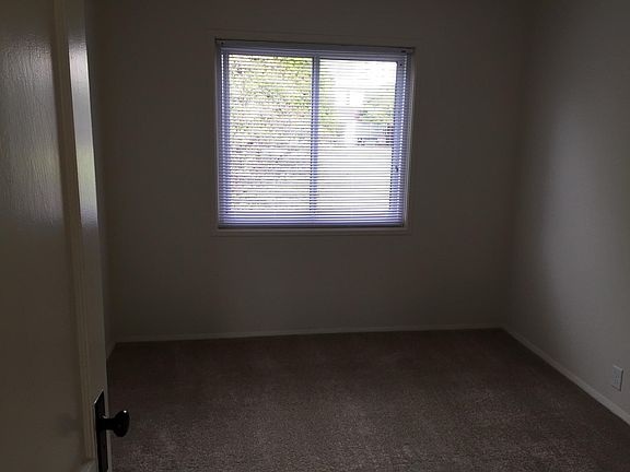 5th image of 507 Vidal Dr