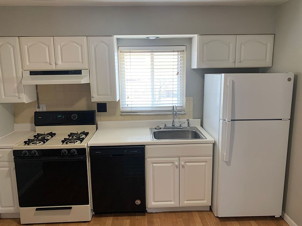 1st image of 6644-46 Arsenal St #6646-2W