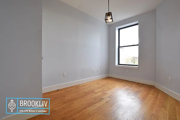 Rented by null | media 76