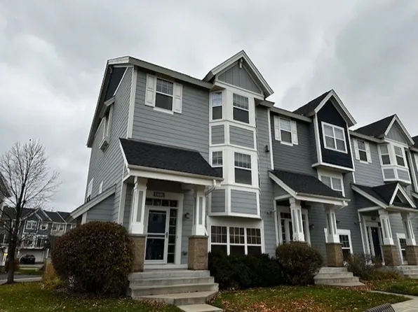 15601 Eagles Nest Way, Apple Valley, MN 55124