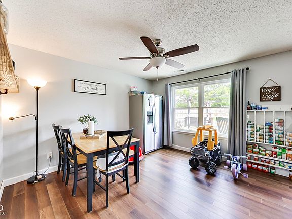 5th image of 106 Coralbury Ct
