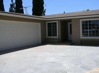 1526 Oak St, Santa Ana, CA 92707