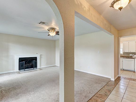 5th image of 6017 SW Park Ave