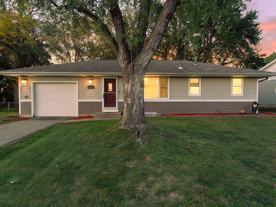 1st image of 11833 Ilex St NW