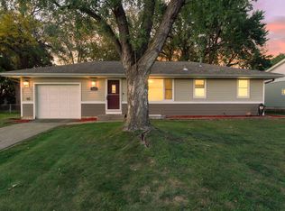 11833 Ilex St NW, Coon Rapids, MN 55448