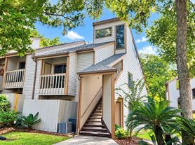 3900 Aspen Dr, Montgomery, TX
