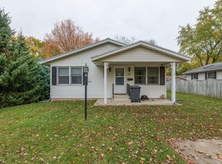 308 W Van Hoesen Blvd, Portage, MI 49024