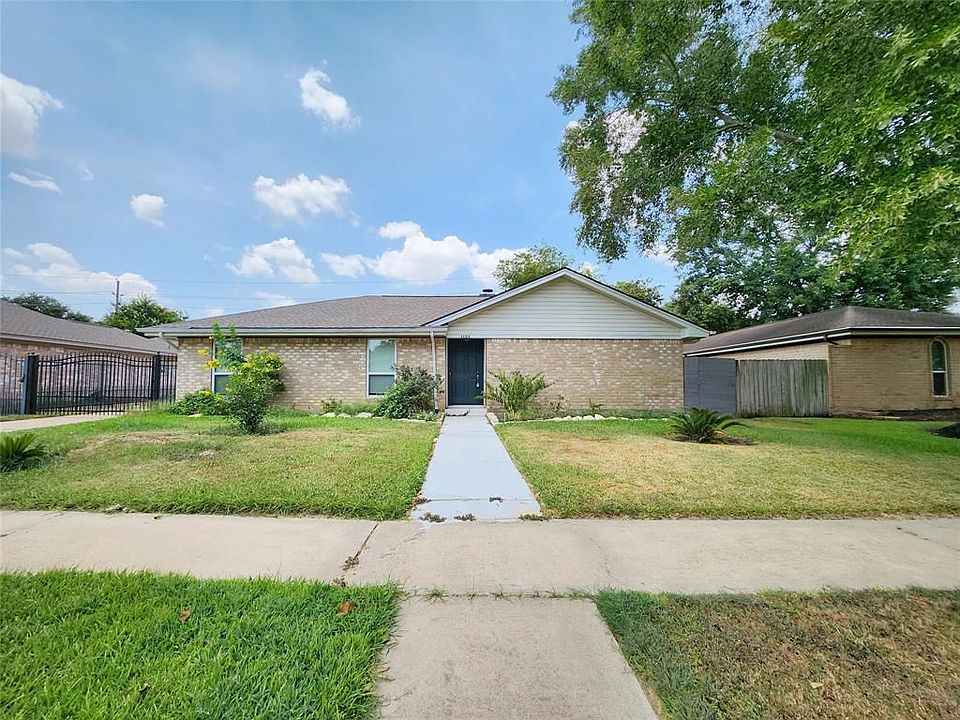 1st image of 22414 Goldstone Dr