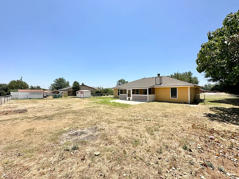 108 Meadow Lake Ln — Photo 29