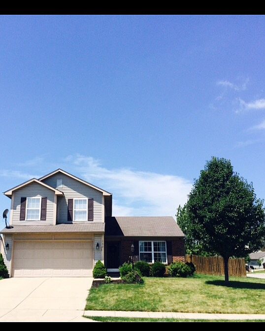 1st image of 352 Brixton Woods Dr E