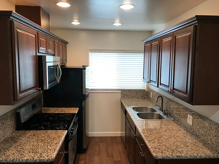 Woodruff Apartments — Photo 5