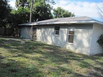 5th image of 543 Monterey St