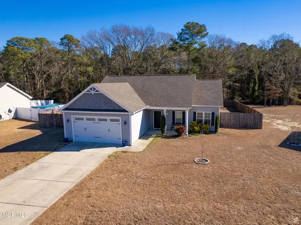 104 Rolling Knoll Court, Dudley, NC 28333