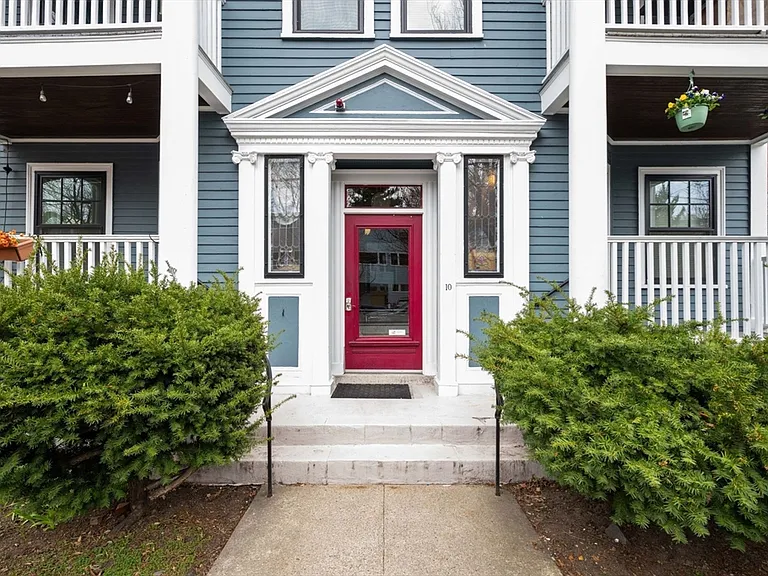 10 Bowdoin St #2 — Photo 1