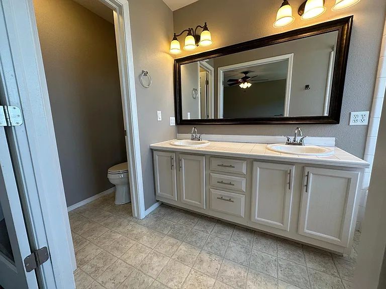 2345 Damon Dr — Photo 12