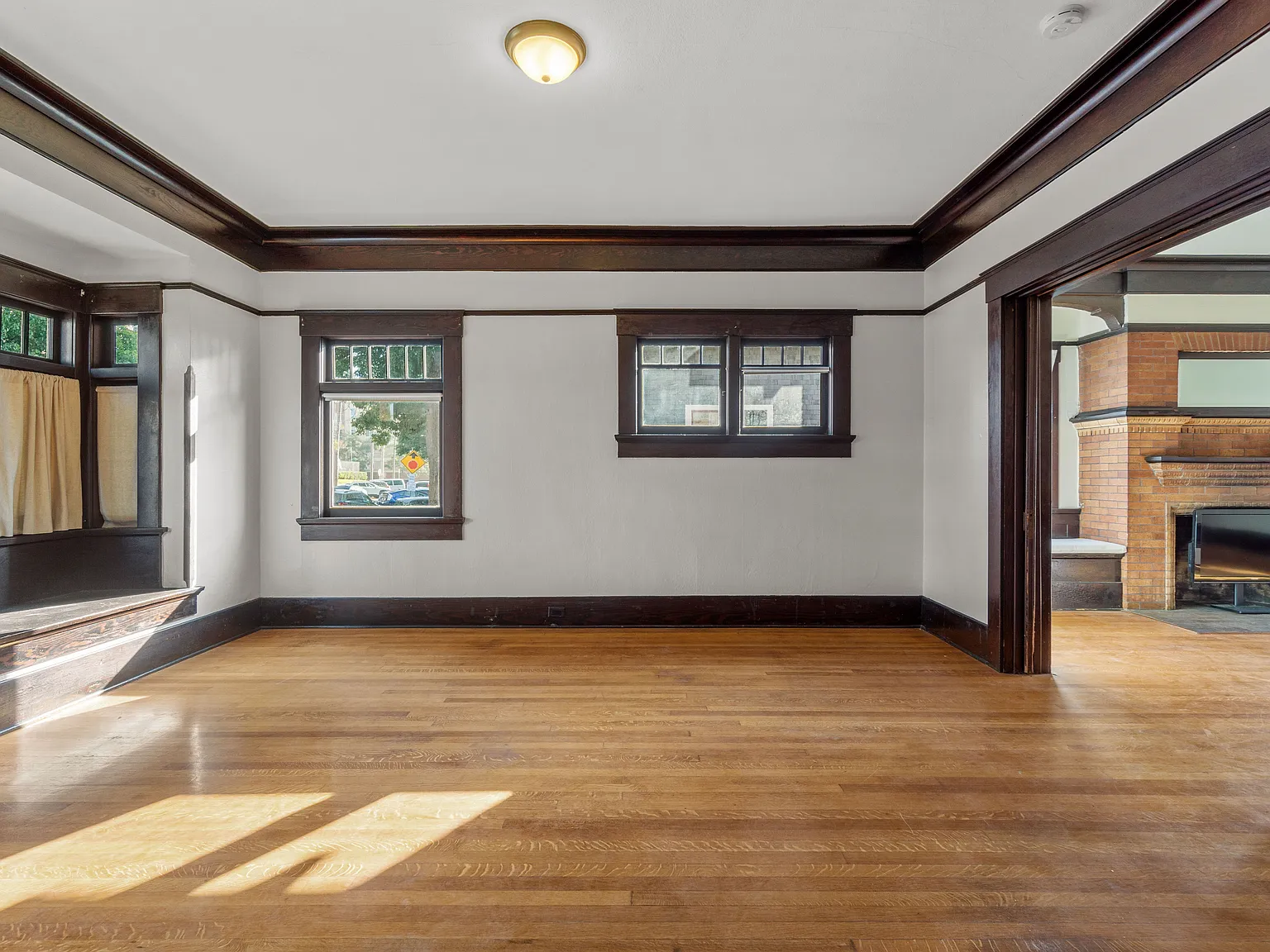 Studio, 2174 sqft, $1,100 — Photo 3