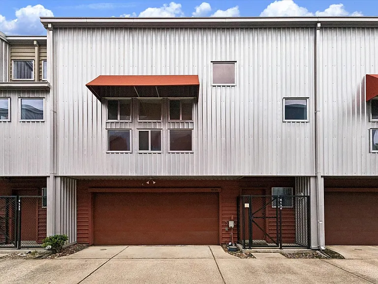 6130 Grand Blvd — Photo 12
