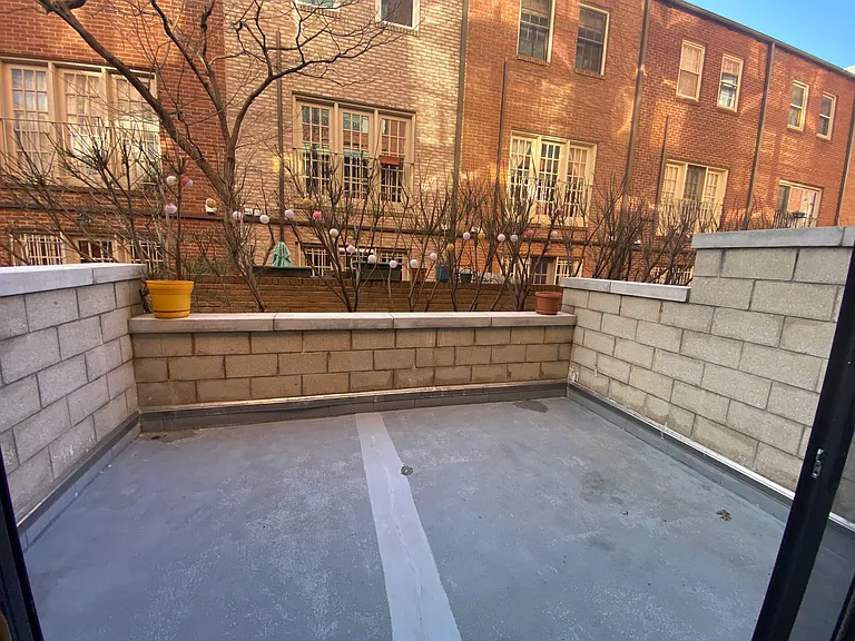 1654 Euclid St NW #105 — Photo 14