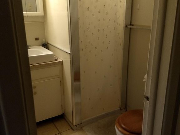 5th image of 855 N Humboldt St #6