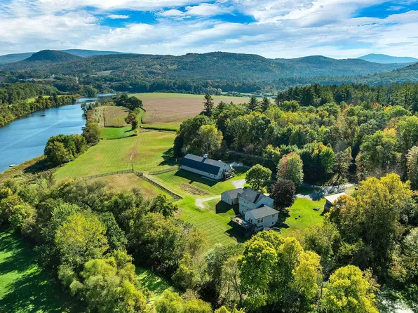 27 River Run Lane, Bradford, VT 05033