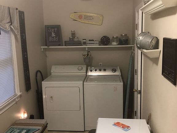 5th image of 203 Stonewall Dr