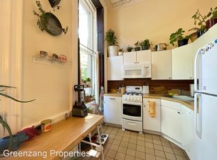 2019 Spruce St APT 1F, Philadelphia, PA 19103