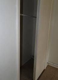 5th image of 2855 Sampson Ave #2