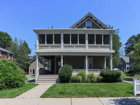 33 Vine St APT 2, Melrose, MA 02176