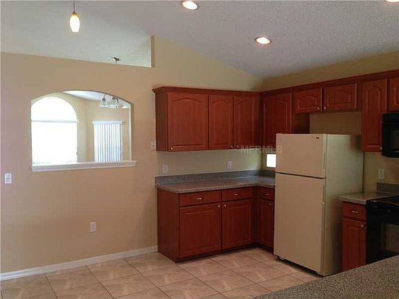 5th image of 14625 Lady Victoria Blvd