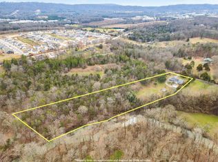 8337 Bell Mill Rd, Ooltewah, TN 37363