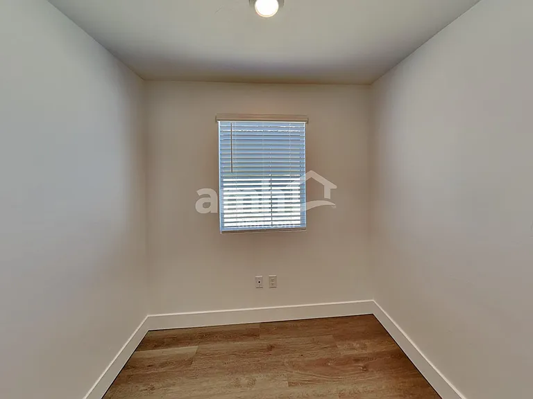 9559 E Friedel Dr — Photo 9