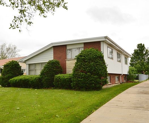 2nd image of 11122 W Martindale Dr